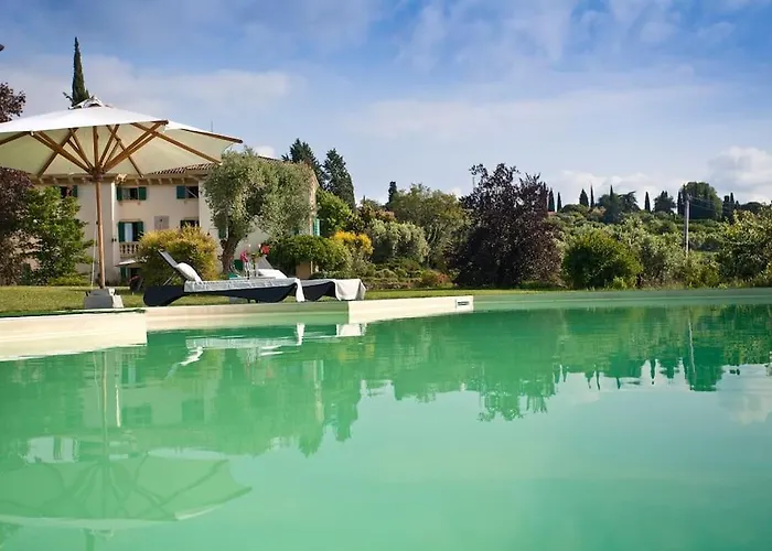 Villa Le Grotte